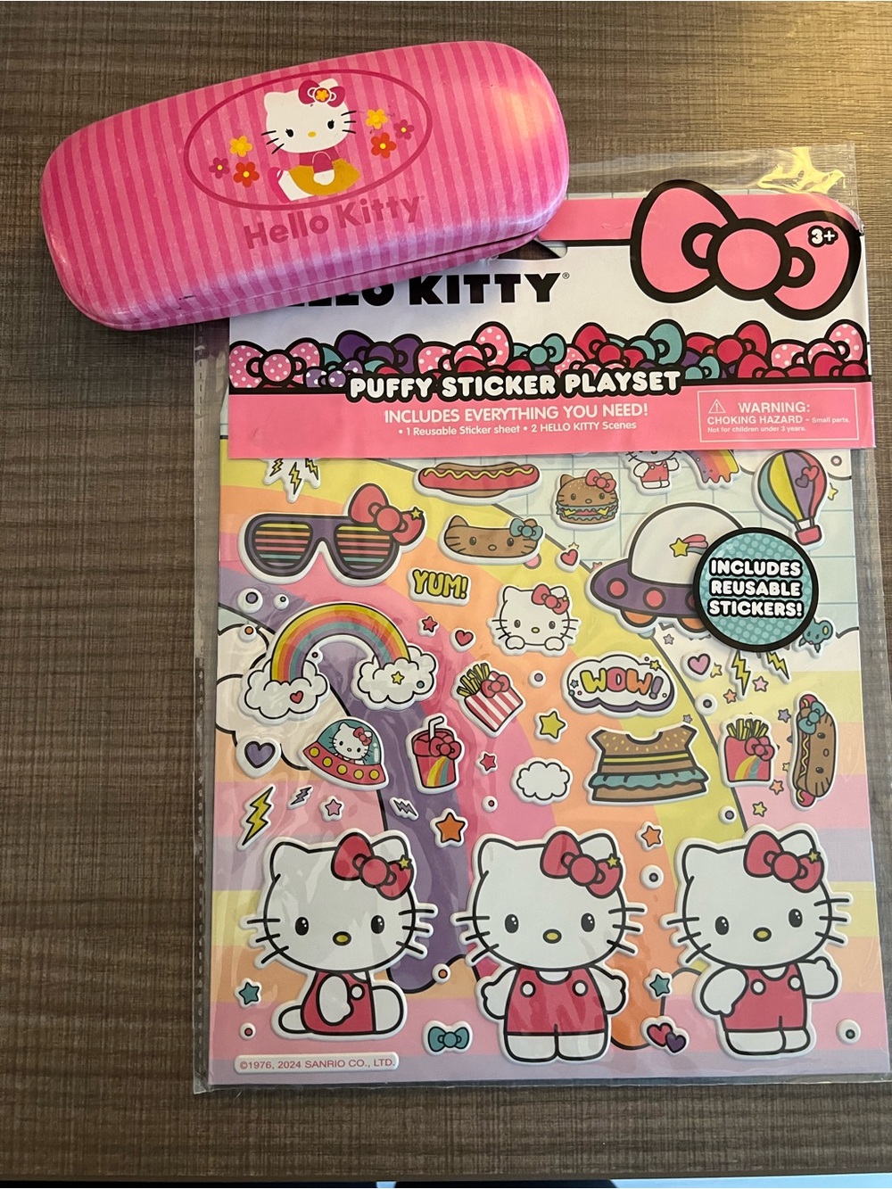 Hello Kitty Bundle - Picture 2 of 7